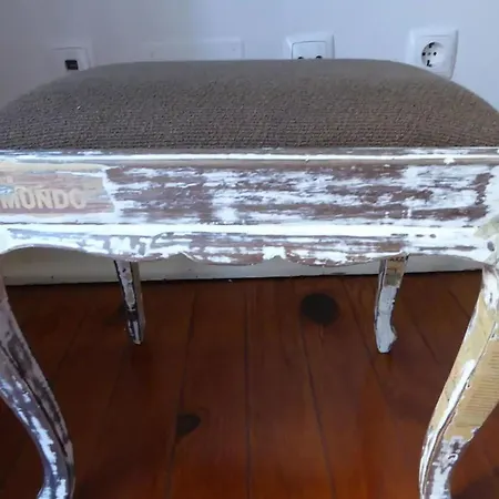 Flat With One Bedroom In Moscavide - Lägenhet