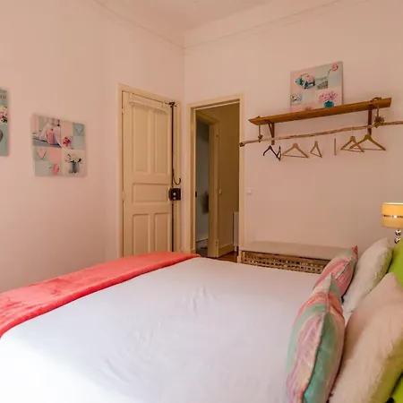 Daire Flat With One Bedroom In Moscavide - Lisboa