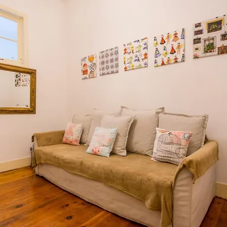 Flat With One Bedroom In Moscavide - 아파트